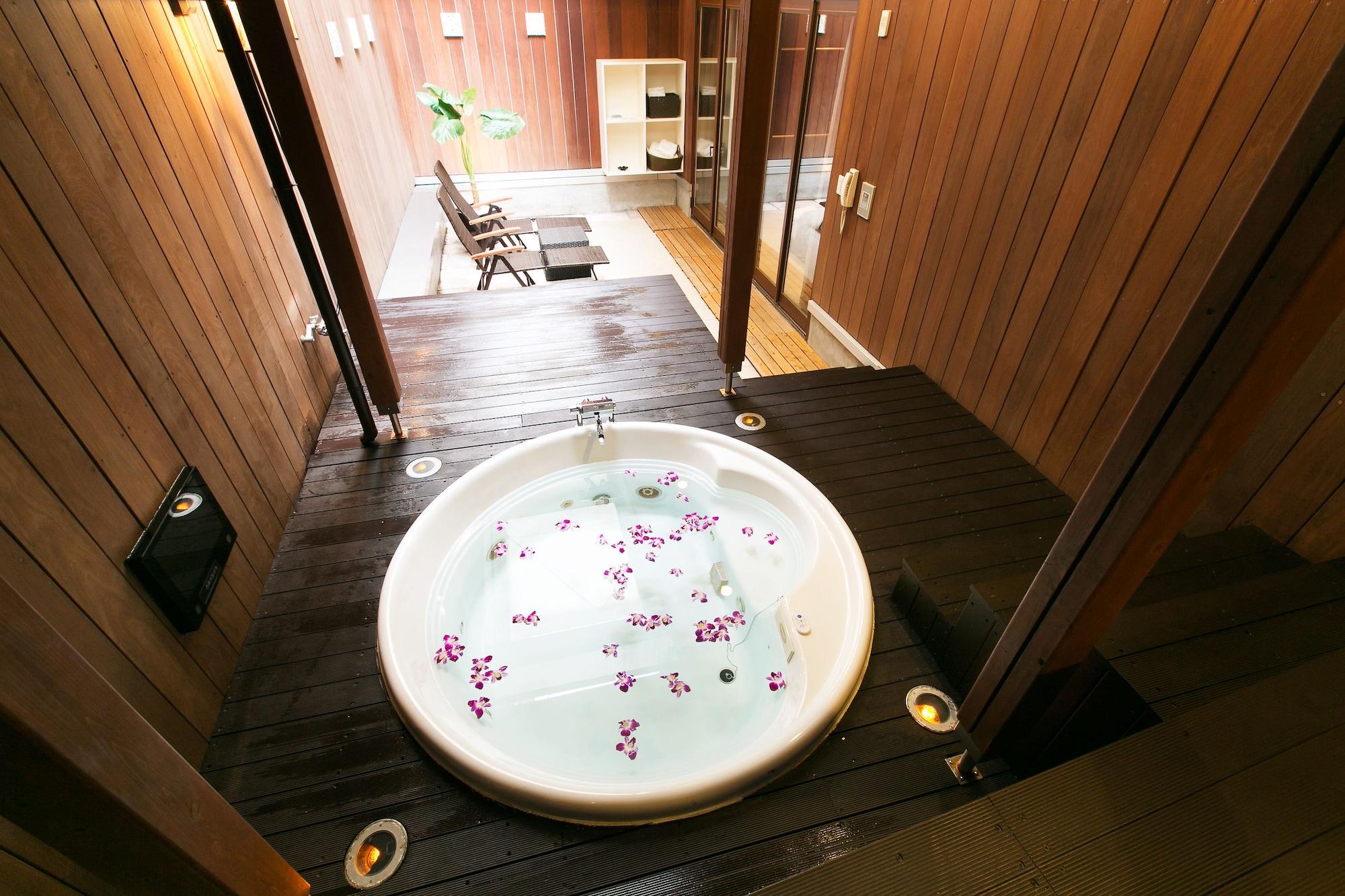Hotel Atlantis (Adults Only) Osaka Ngoại thất bức ảnh