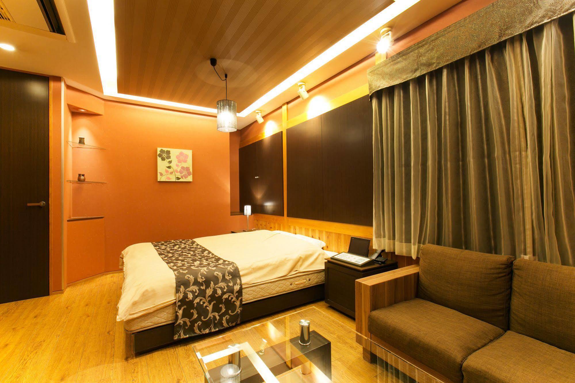 Hotel Atlantis (Adults Only) Osaka Ngoại thất bức ảnh
