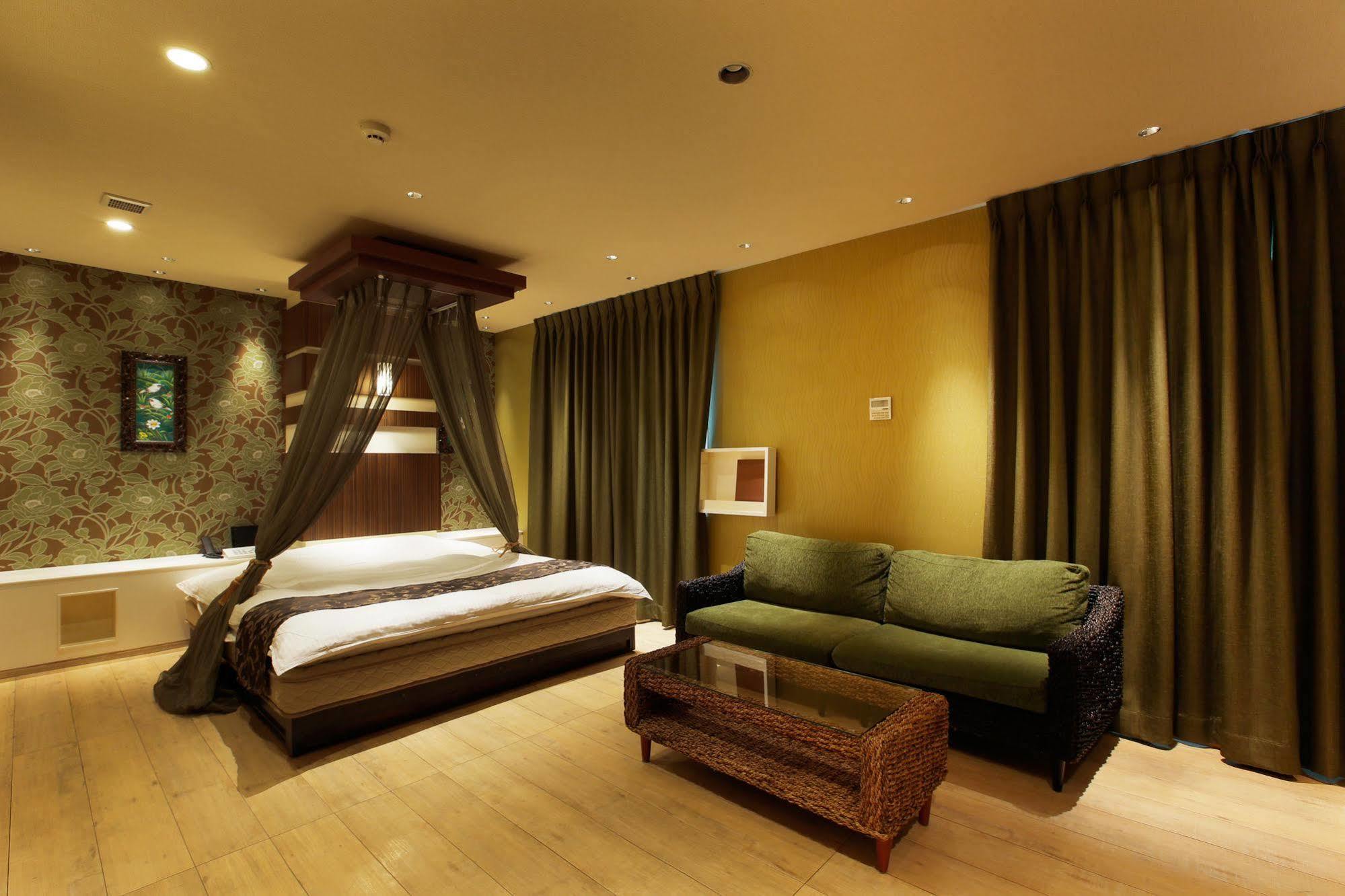 Hotel Atlantis (Adults Only) Osaka Ngoại thất bức ảnh